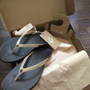 OluKai Women’s Sandals (8) - Brand New!